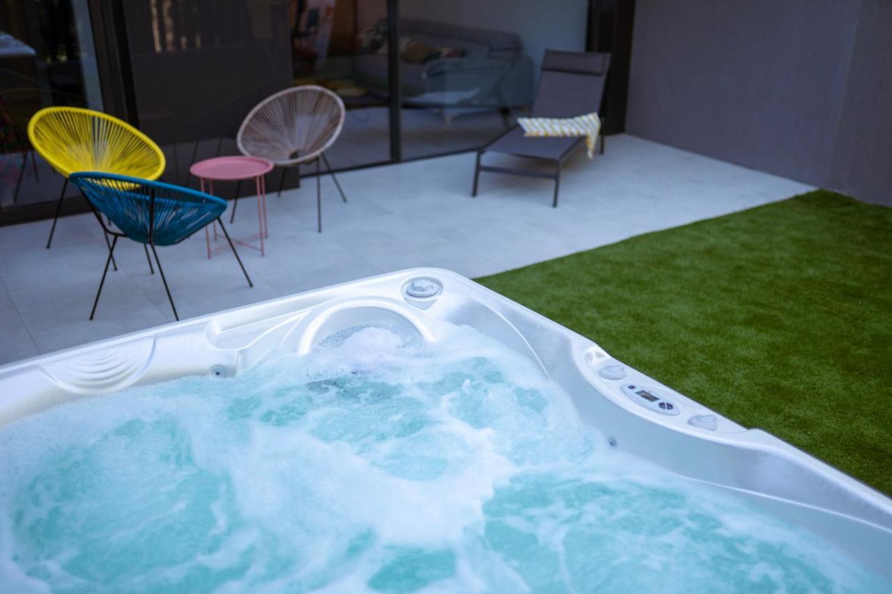 Villa Casa De Nero - Premium House With Jacuzzi Next To Golf Course Caleta De Velez